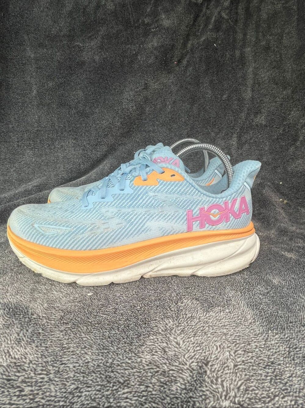 HOKA ONE ONE Women's Clifton 9 Running Shoes — Light Blue / Peach — Size 8.5 B